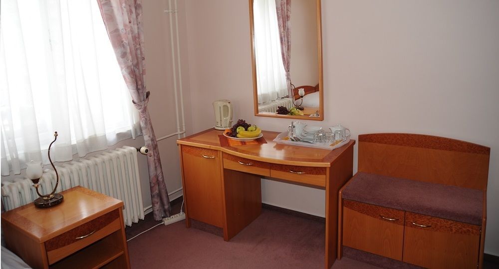Pension Akropolis, Eco Breakfasts From Farm Marianske Lazne Exterior photo